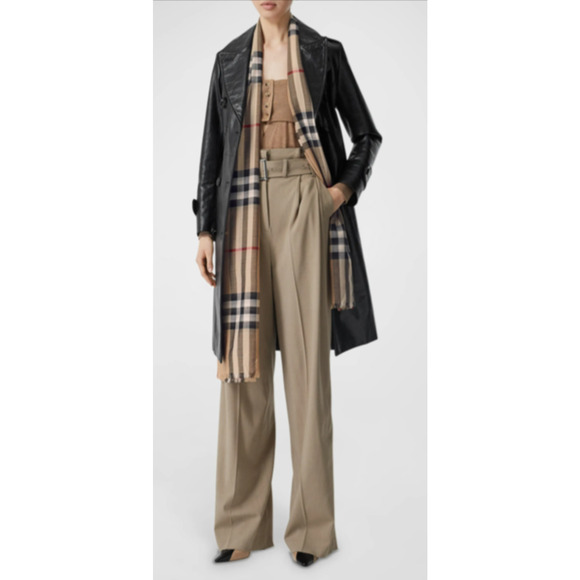 Burberry Women's Beige Check Gauze Wool Silk Wraparound Scarf Authentic MSRP$499 - Picture 7 of 7
